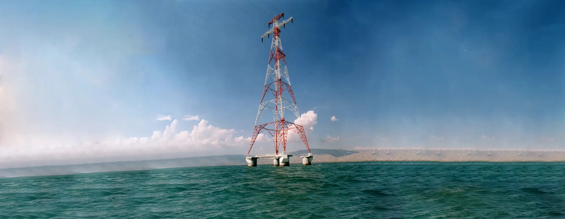 خط ۲۳۰ کيلو ولت دو مداره گذر دريايی قشم